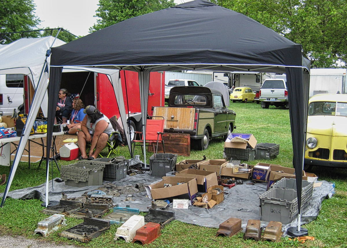 2021Flea-08.jpeg